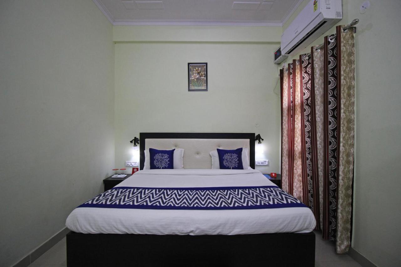 โอโย 5424 ปุษปัญชลี เรซิเดนซี Hotel เดห์ราดุน ภายนอก รูปภาพ